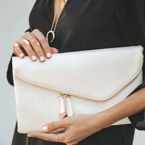 COPY - Stella Crossbody Envelope Zip Clutch - Pea…